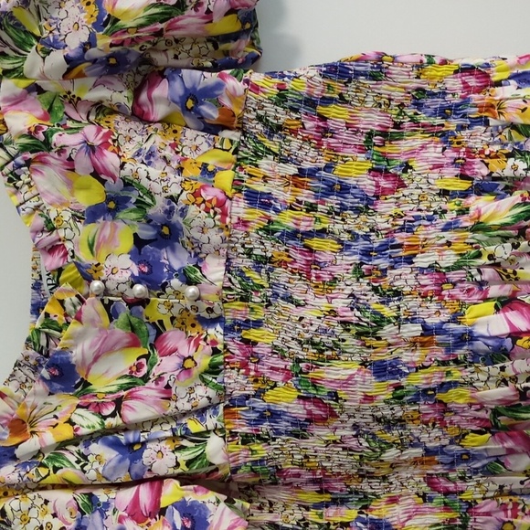 Zara Floral Puff Sleeve Multicolor Sweetheart Neckline Pearl Buttons FeminineTop - Picture 3 of 7